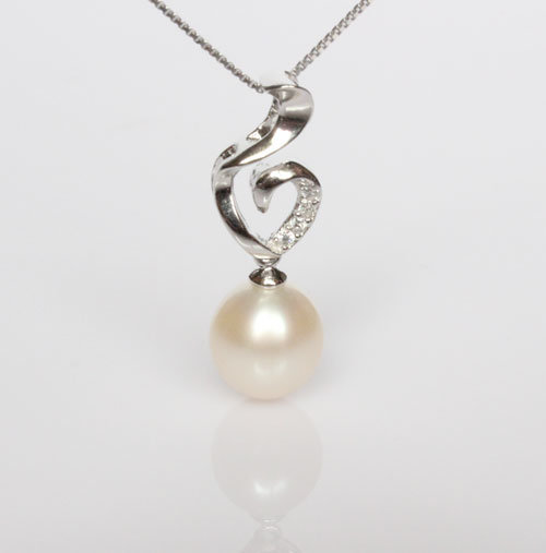 925 Sterling Silver Fashion Freshwater Pearl Pendant Wholesale