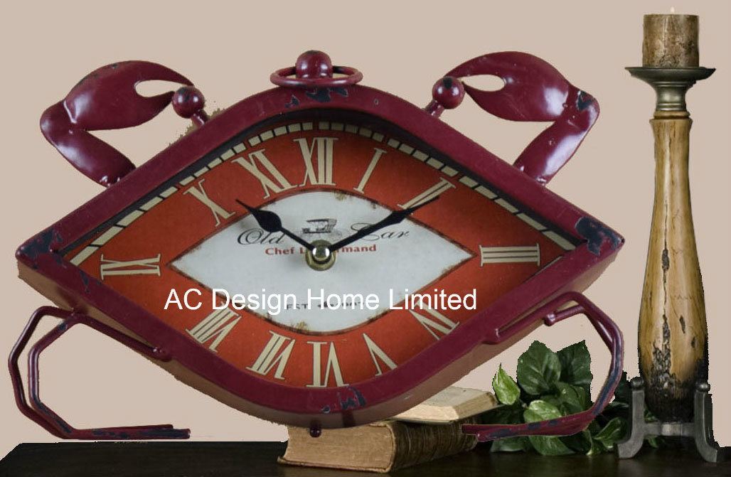 Vintage Decorative Antique Red Crab Shape Metal Table Top Clock