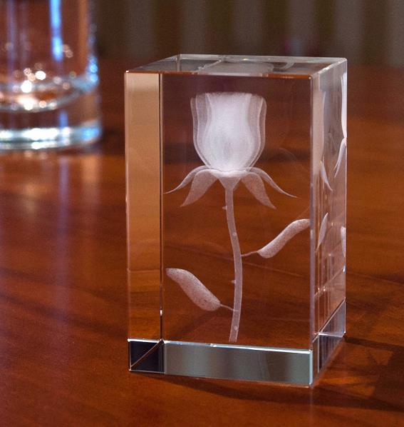 Flower Stand Crystal Glass Cube with Photo Engraving