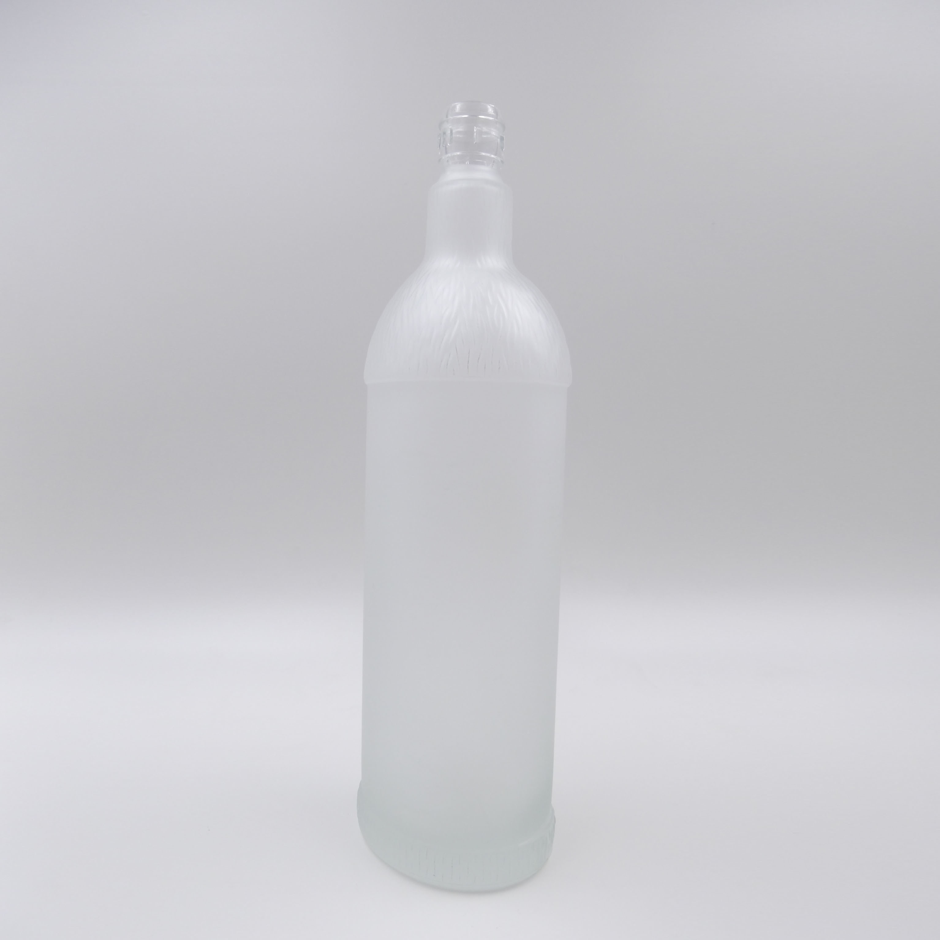China Factory Empty Frosted Tequila Decanter Glass Bottles Wholesale