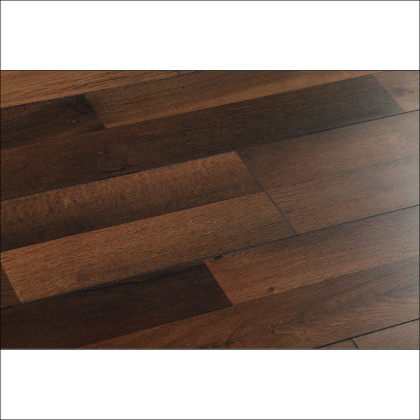 Oak Brown Core 2-Strips Laminate Flooring for Home