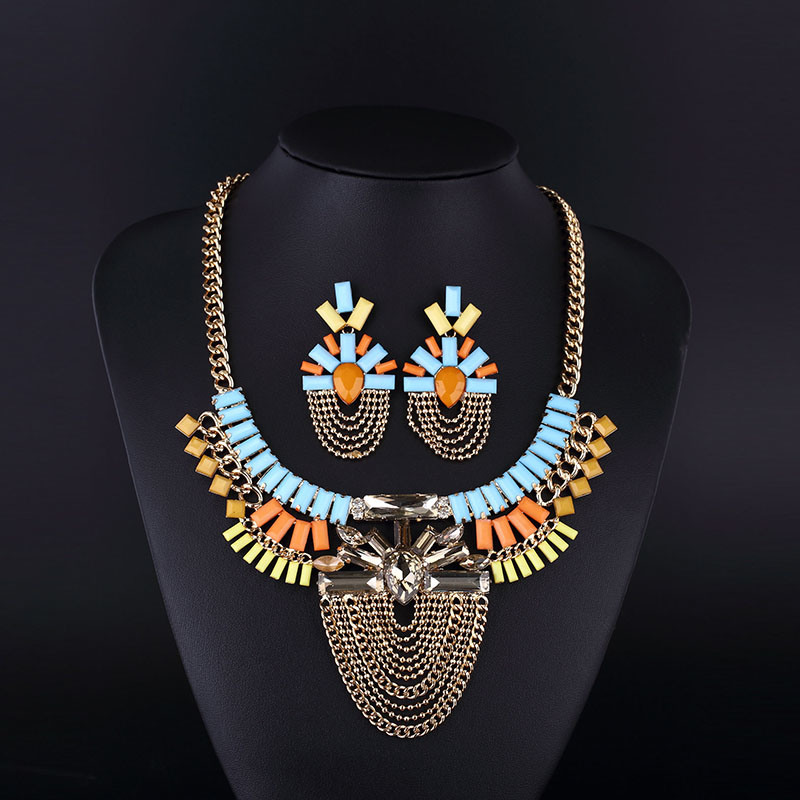 2016 Colorful Bohemia Style Crystal Acryl Necklace Set