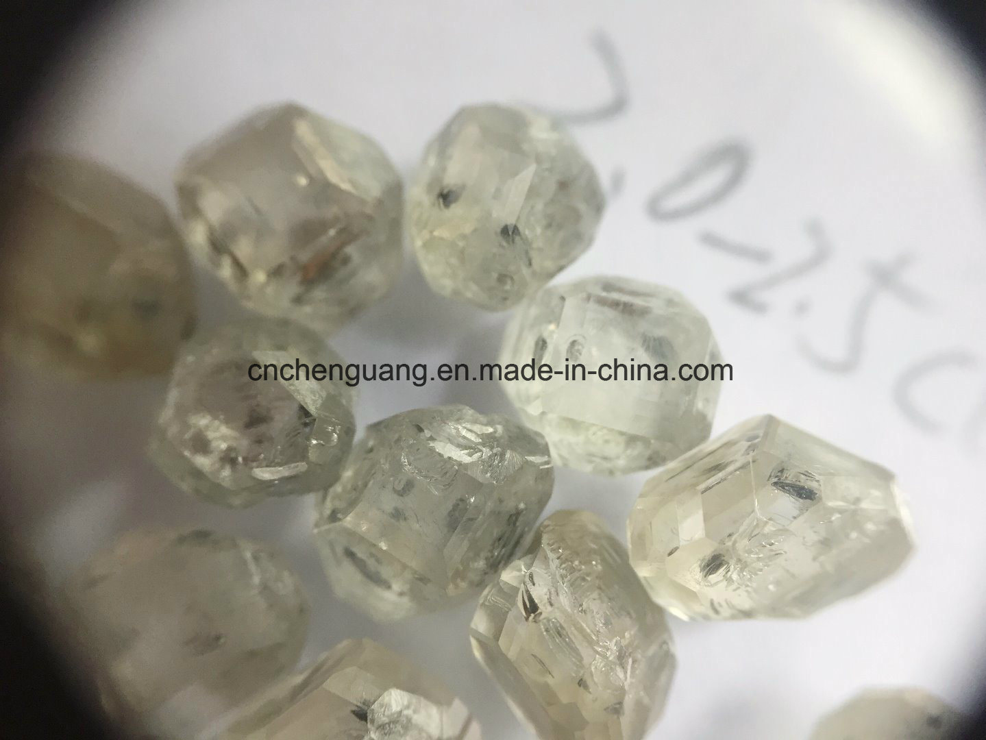 Big Size White Rough Diamond for jewelry or Industry Tools Hpht Diamond CVD Diamond