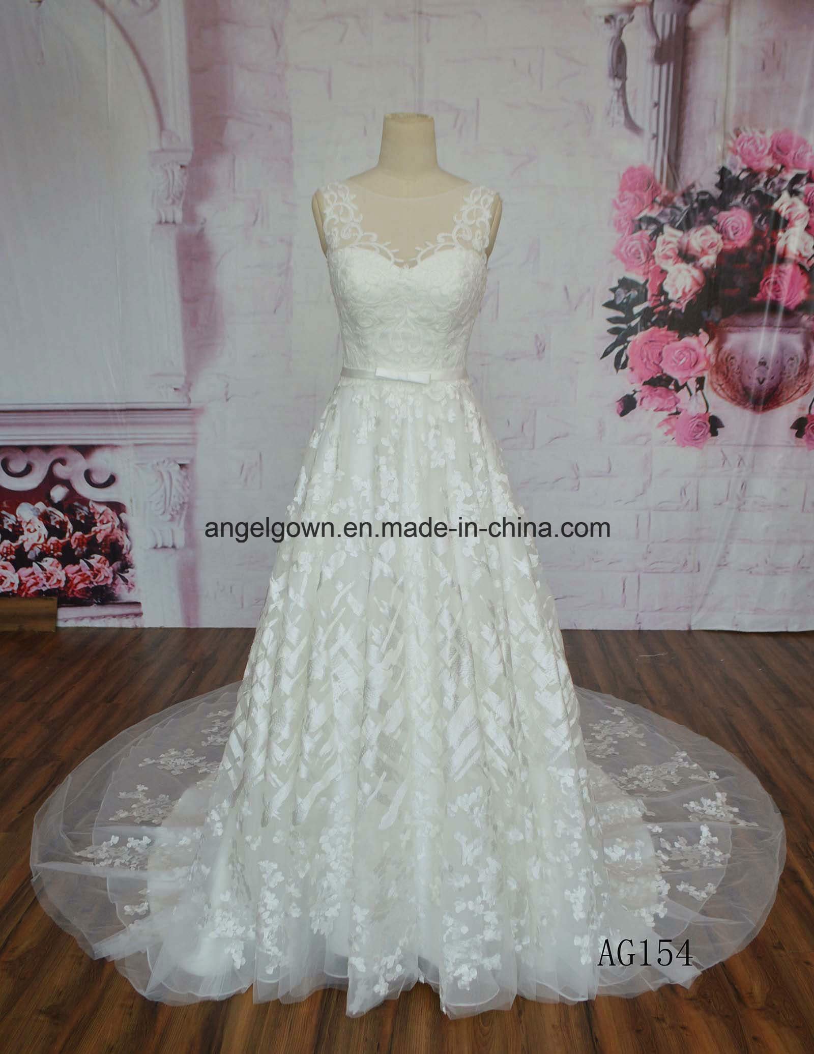 V Neck 2016 Hot Sale Wedding Dress Lace Applique Long Train Wedding Dress