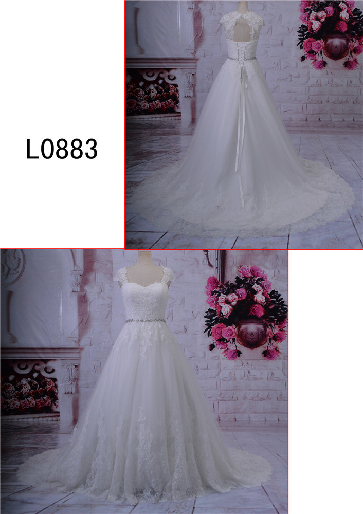 Luxury Lace Wedding Dress Ball Gown
