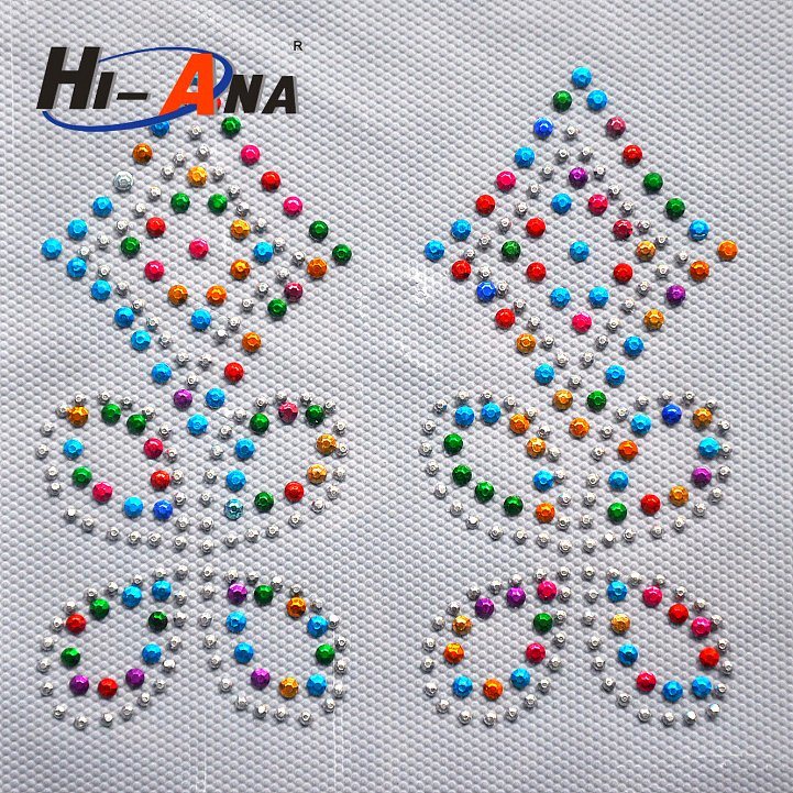 Know Different Market Style Good Price Rhinestone Iron on Patches