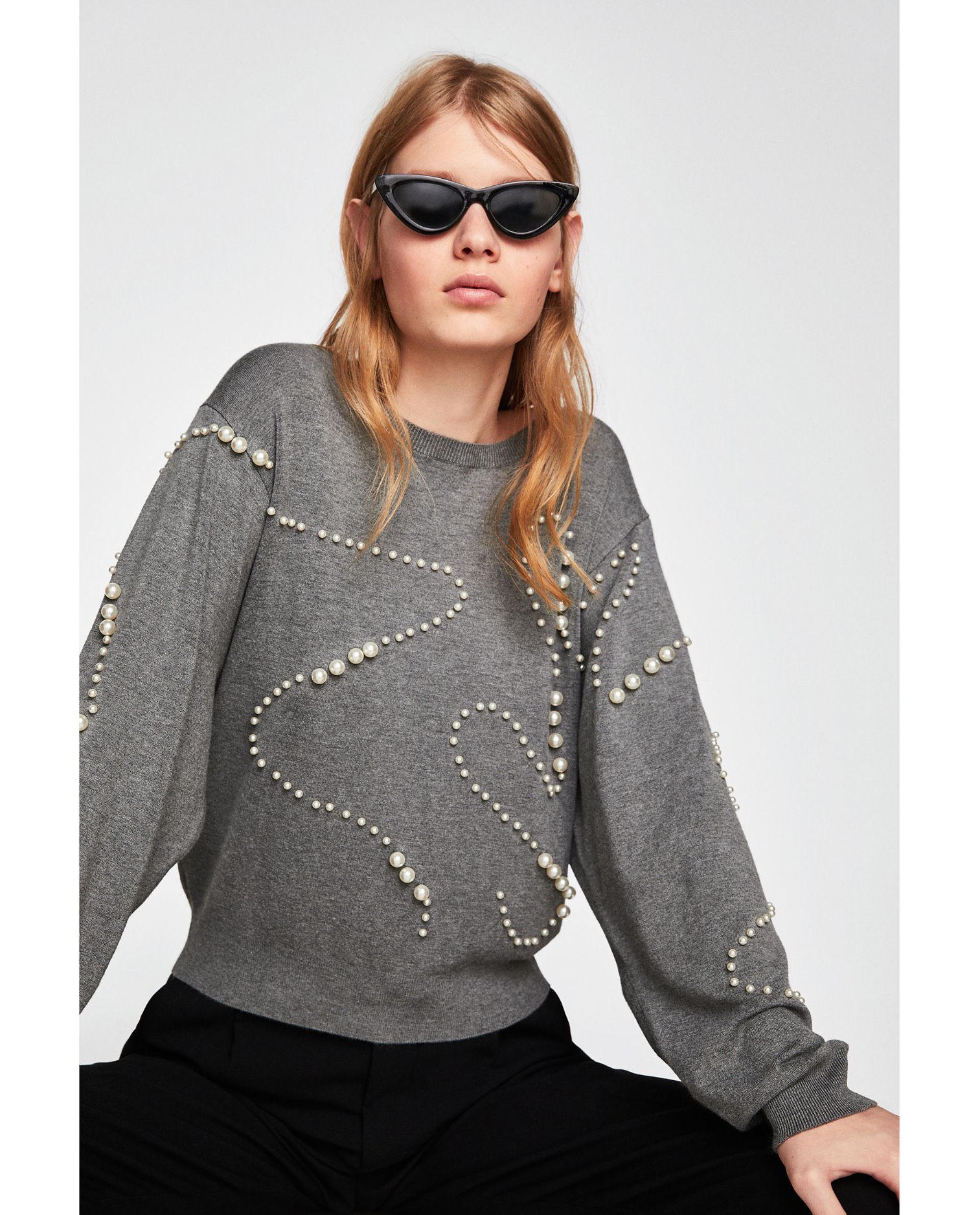 Knit Sweater with Long Sleeves and Pearl Beads