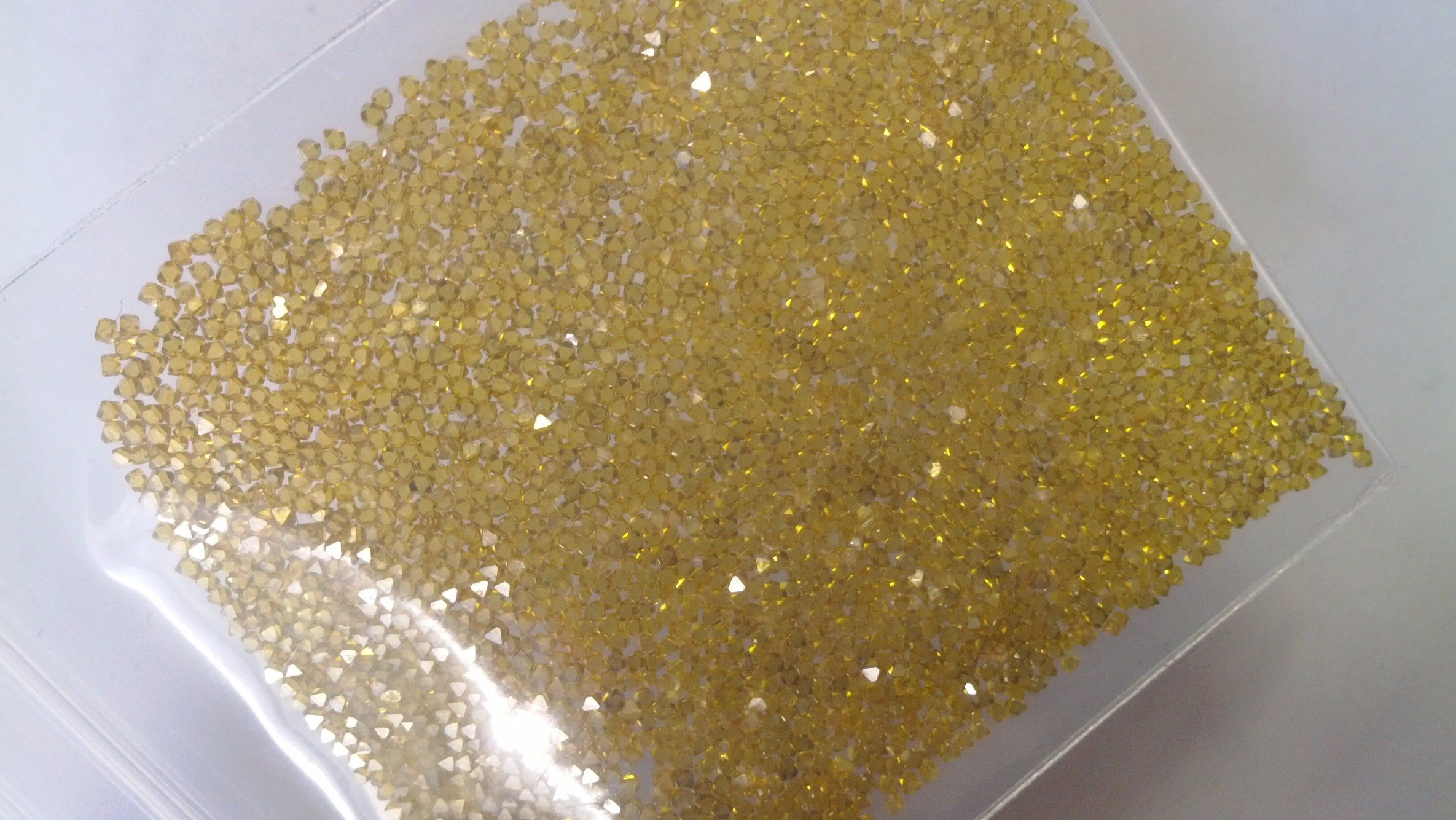 China Synthetic Diamond Making Machine Details