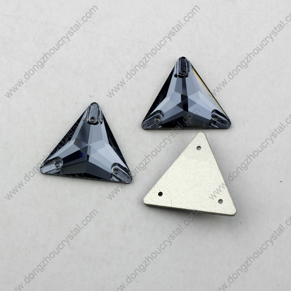 Synthetic Triangle Sew on Stone Crystal Accessories for Garment