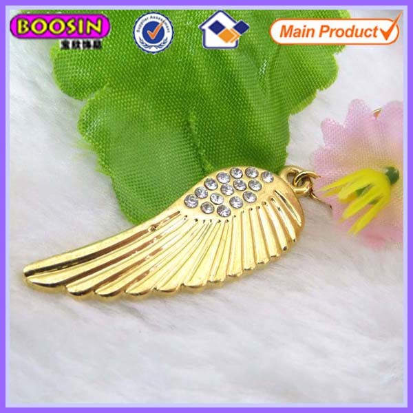 Angel Wing Gold Pendant Charm #31069