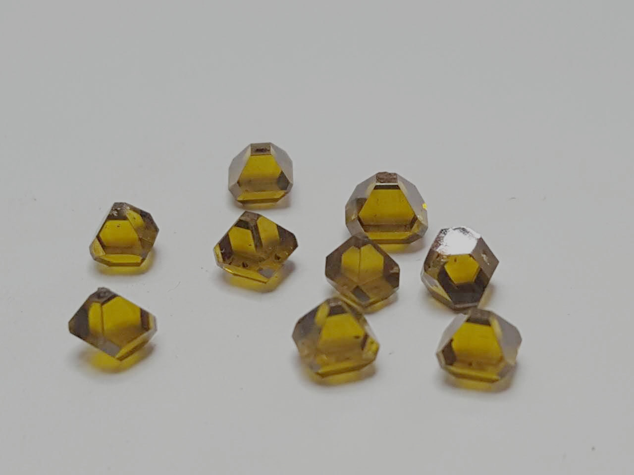 Yellow Rough Diamond Dealer in China