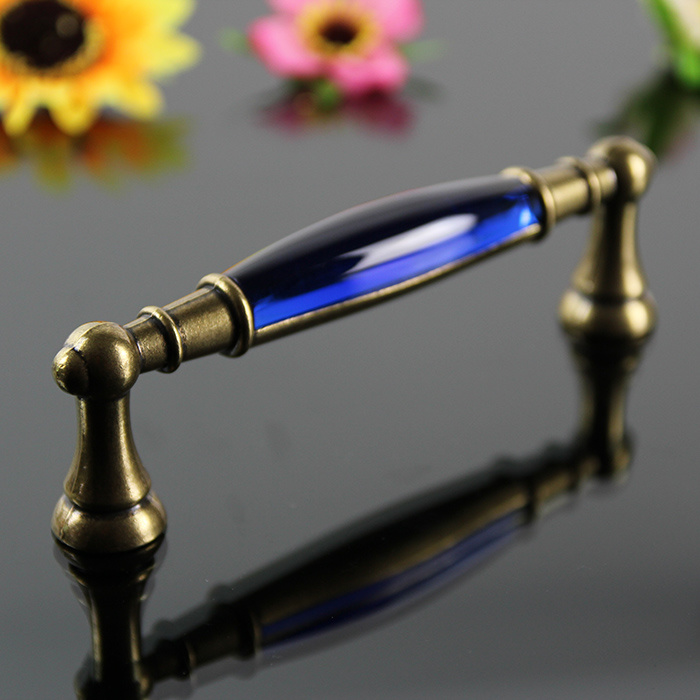 128mm Pitch Long Furniture Handle with Blue Crystal