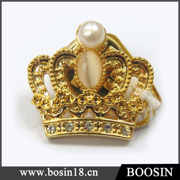 Metal Alloy Sparkly 18k Gold Plating Vintage Crown Brooch #5955