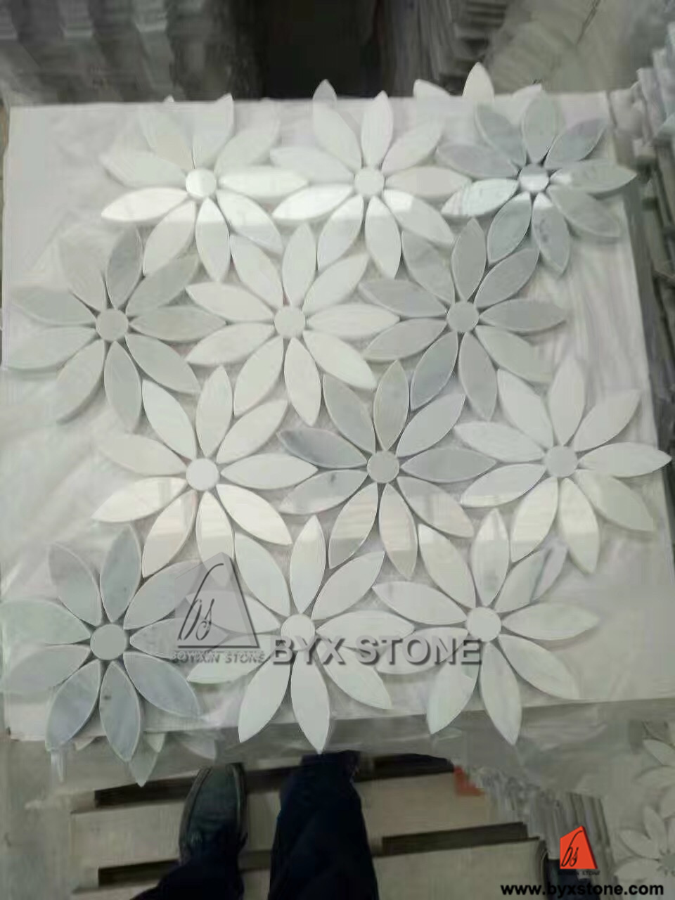 White Blue Marble Flower Mosaics Design for Interior Wall Decoration