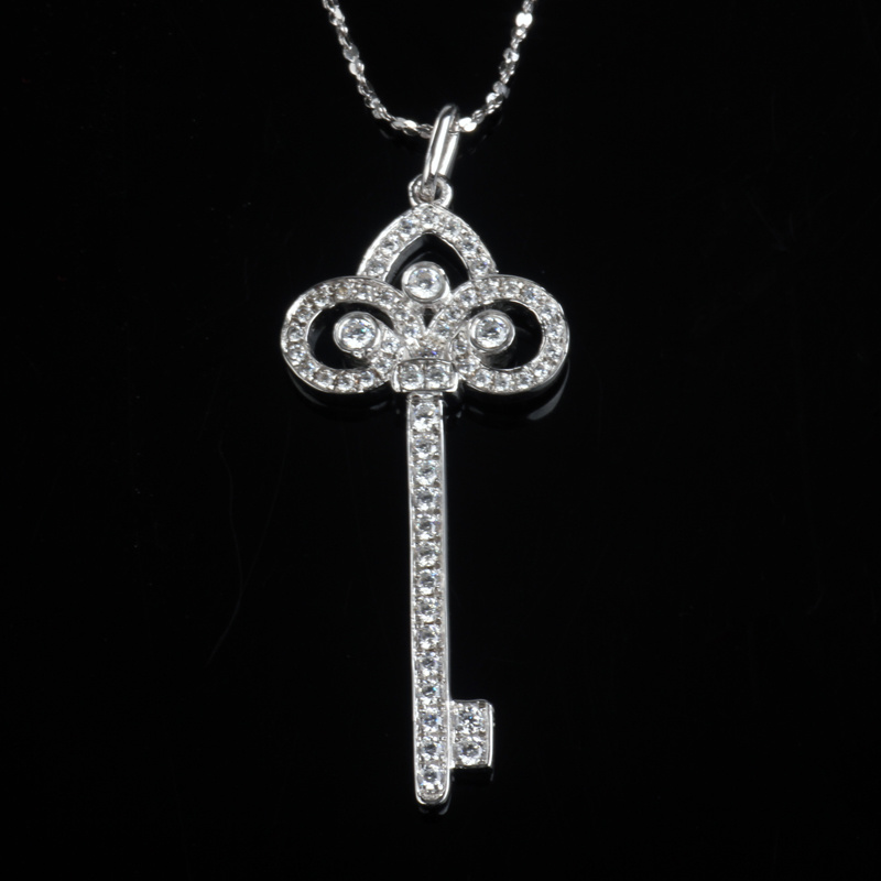 CZ Channel Setting Fashion Key Shape Jewelry Necklace Pendant