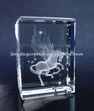 Crystal Cube with Inner Laser for Decoration or Souvenirs in China