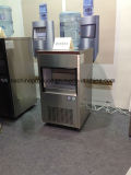 Outdoor Type 25kgs Movable Ice Maker for Store Use