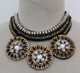 Lady Fashion Charm Jewelry Black Crystal Choker Pendant Necklace (JE0112-1)