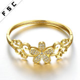 Fashion Jewelry Gold Plated Flower Shaped Copper Bracelet for Women