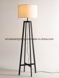 Modern Metal Floor Lamp with Fabric Shade (WHF-2219)