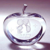 3D Laser Engraving Kissing Crystal Apple for Valentine's Day Gifts