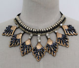 Lady Fashion Charm Crystal Costume Jewelry Collar Necklace (JE0165)
