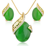 Fashionable Alloy Zircon Rhinestone Crystal Artificial Jade Jewelry Set
