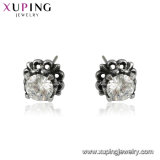 95545 New Trend Wholesale Fashion Stainless Steel Jewelry White Stud Earrings