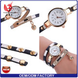 Yxl-348 2017 Women Bracelet Watch Crystal Round Dial Luxury Wrist Watch for Women Dress Gold Ladies Casual Lady Watch