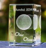 Bubble Engraving 3D Laser Crystal Glass Cube for Retailer