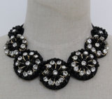 Ladies Fashion Charm Jewelry Crystal Chunky Choker Necklace (JE0132)