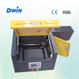 Plywood Mini CO2 Laser Engraving Machine (DW3020)