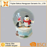High Quality Polyresin Souvenir Glass Snow Globes
