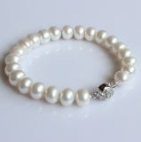 9-10mm White Stretched Freshwater Pearl Bracelet (EB1540-1)