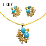 Gold-Tone Crystal Flower Pendant Necklace & Earrings Alloy Fashion Jewelry Set