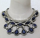 Lady Fashion Costume Jewelry Blue Glass Crystal Pendant Necklace (JE0207)