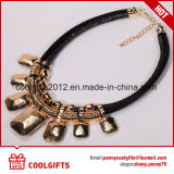 Fashion Golden Alloy Party Choker Necklace with Big Crystal Pendent