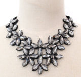 Woman Fashion Bead Flower Glass Crystal Choker Necklace Jewelry (JE0190-grey)