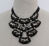 Fashion Costume Jewelry Luxury Crystal Charm Choker Necklace (JE0111)