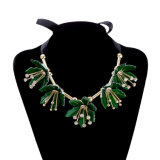 Hot Sale Gold Plated Green Flower Lacing Pendant Necklace Jewelry