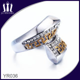 Yr036 IP Gold Titanium Thumb Ring with Diamond