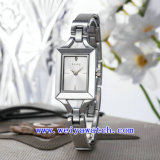 Hot Selling Watch Watch OEM Alloy Stainless Steel Watch (WY-040B)