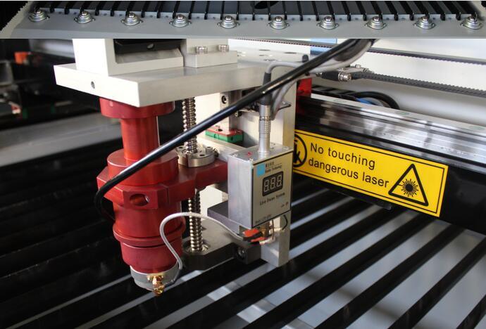 Flc1325A CNC Metal Laser Cutter for Acrylic Wood Steel Cutting