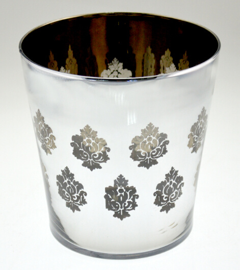 European Flower Vase with Flower Pattern