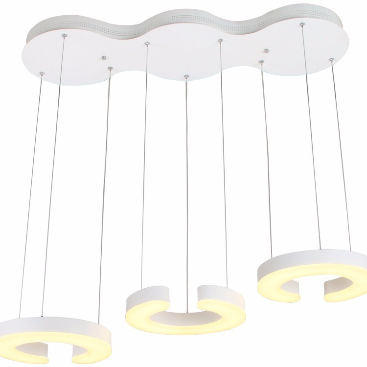2017 Modern Design Bedroom C Word LED Aluminum Chandelier