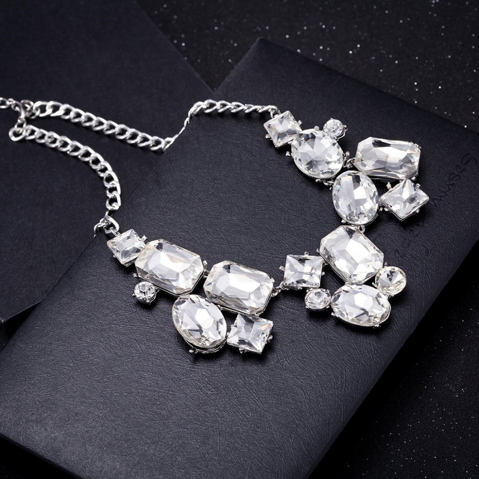 Wholesale Fashion Geometrical Stones Fine Jewelry Necklace