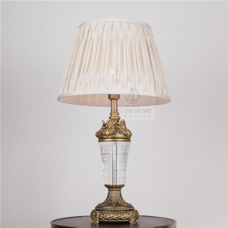 Fabric Lamp Shade Table Lighting (82128)