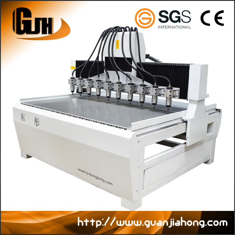 Japan Servo Motor, Taiwan Square Rail, Wood CNC Router Machine