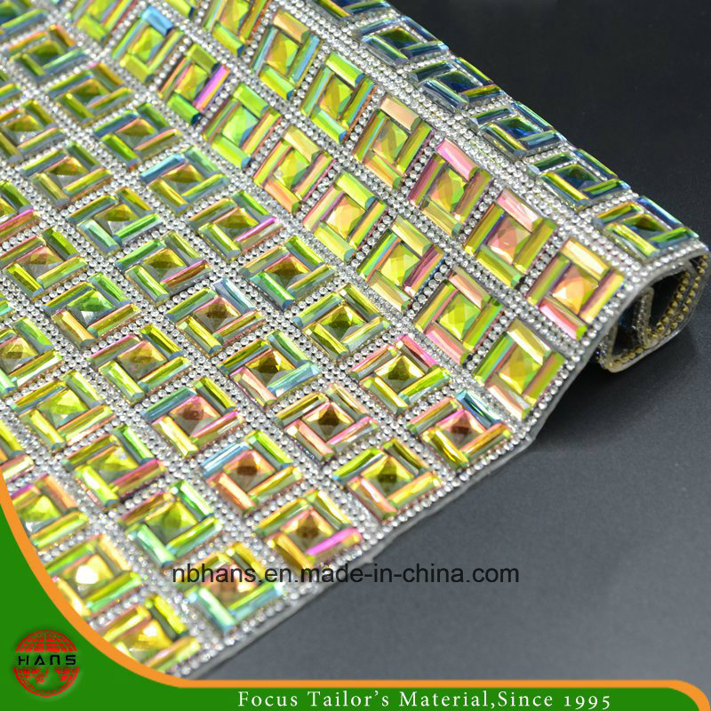 New Design Heat Transfer Adhesive Crystal Resin Rhinestone Mesh (HS17-19)