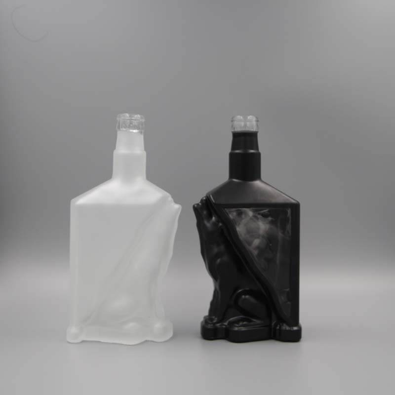 Super Flint Drinking Alchohol Frosted Glass Bottle, Vodka Bottle
